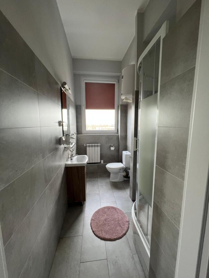 Business Center Appartement Skierniewice Buitenkant foto