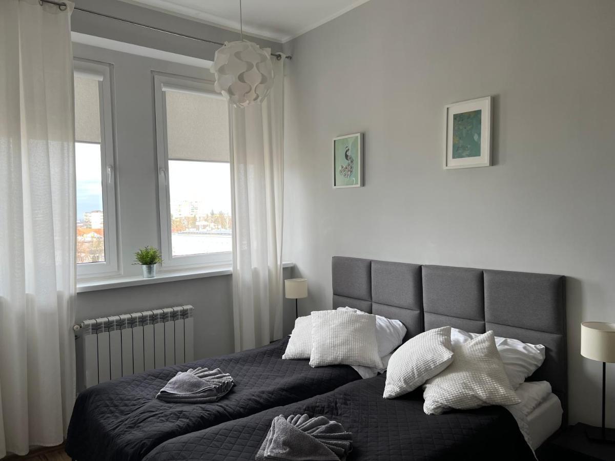 Business Center Appartement Skierniewice Buitenkant foto