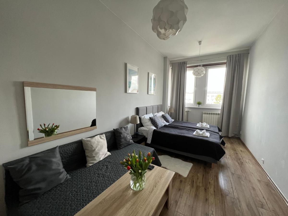 Business Center Appartement Skierniewice Buitenkant foto