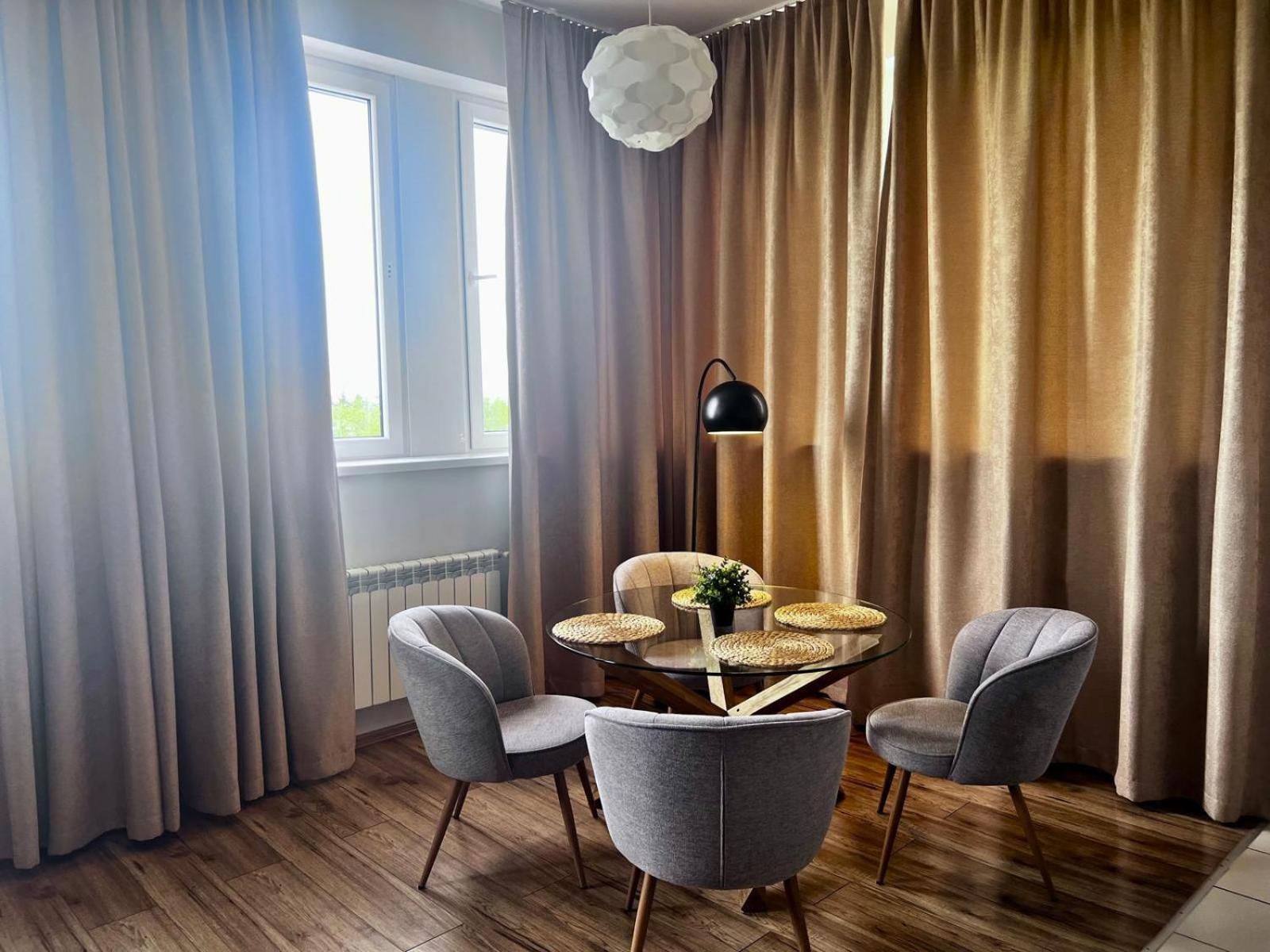 Business Center Appartement Skierniewice Buitenkant foto