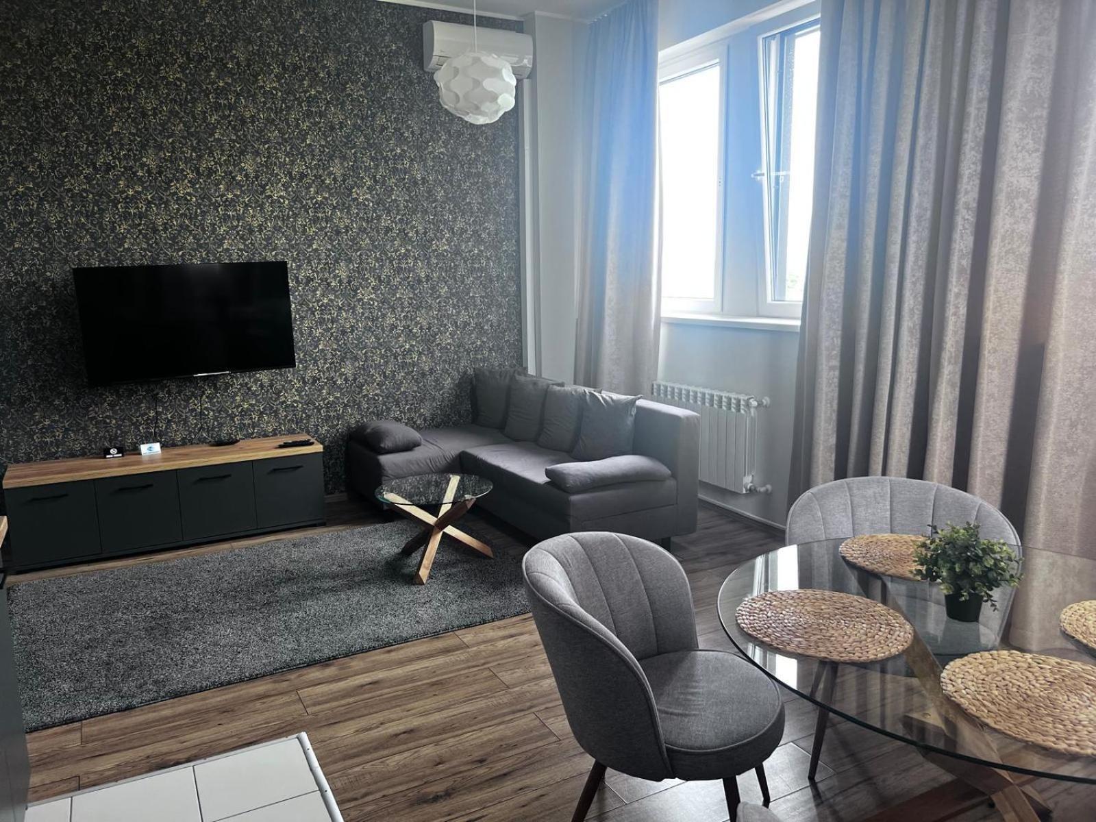 Business Center Appartement Skierniewice Buitenkant foto